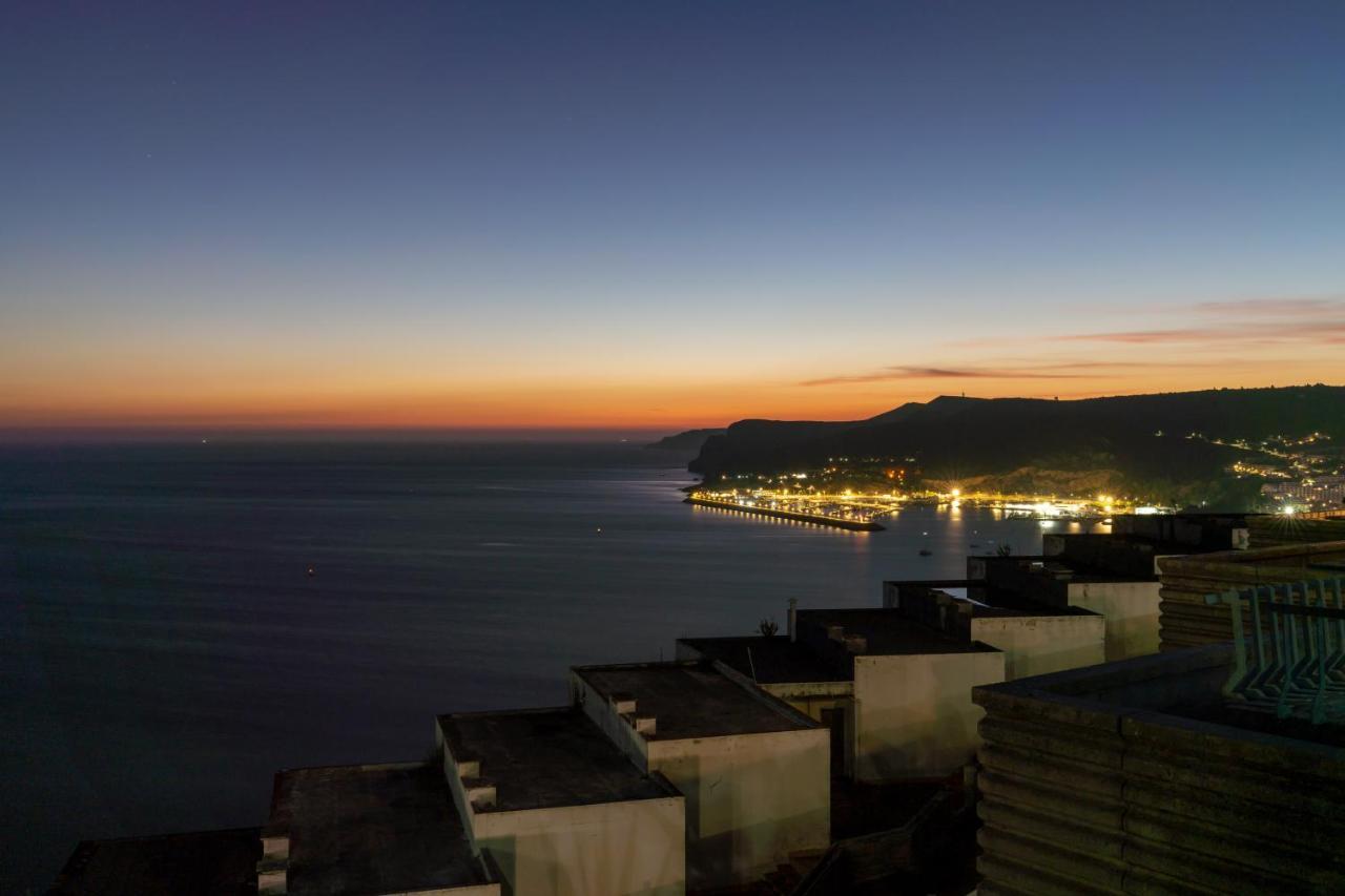The View House - Sesimbra Apartment Екстериор снимка